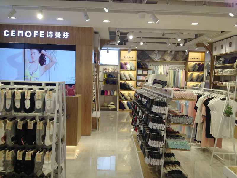 百貨店?詩曼芬CEMOFE其實是內衣界的生活館