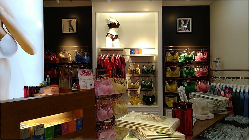 如何經(jīng)營(yíng)內(nèi)衣加盟店?詩(shī)曼芬親授秘籍